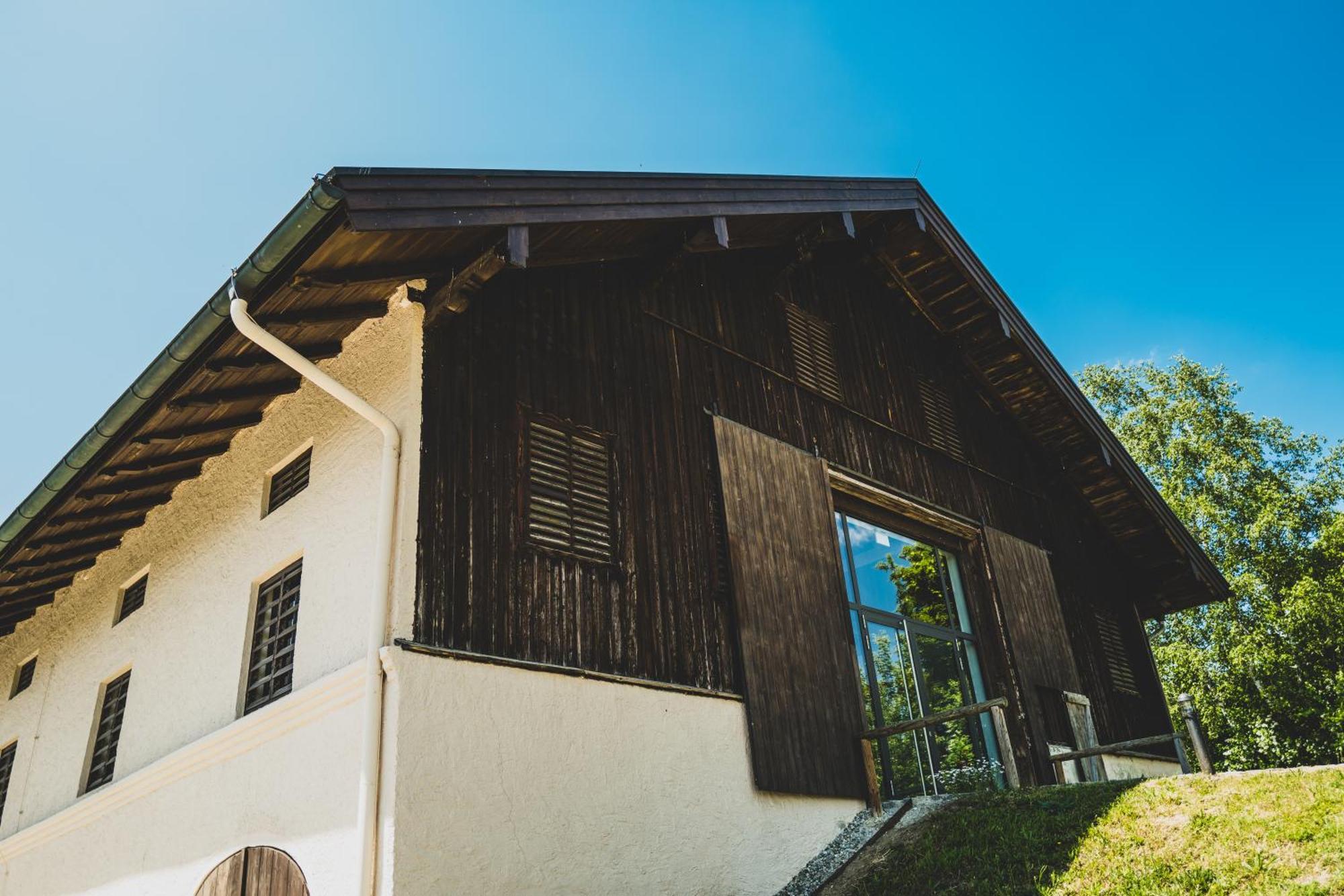 Landhotel Alte Zollstation- Historical Building Pittenhart Exterior foto